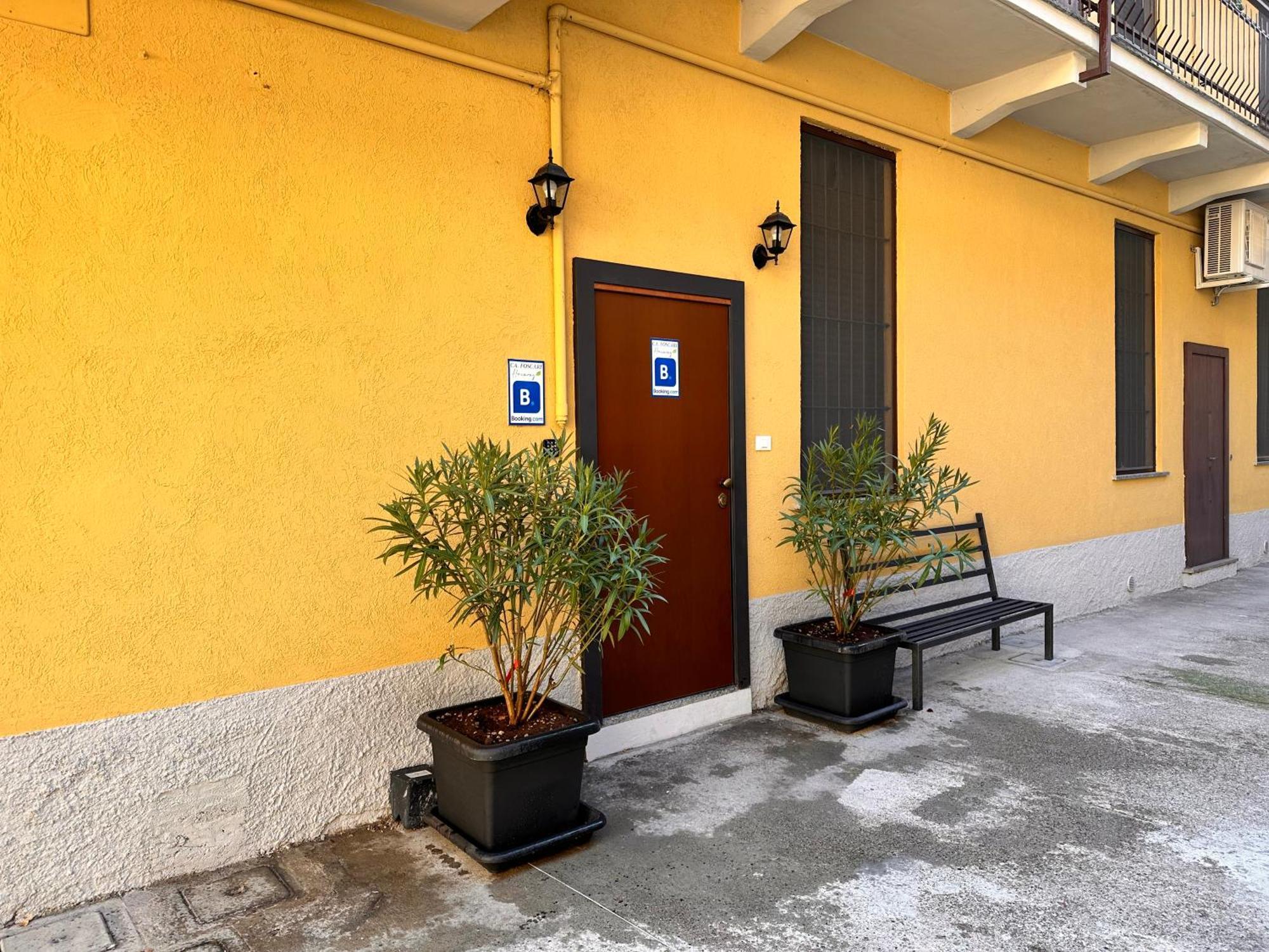 Ca Foscari Harmony Jacuzzi Apartment มิลาน ภายนอก รูปภาพ